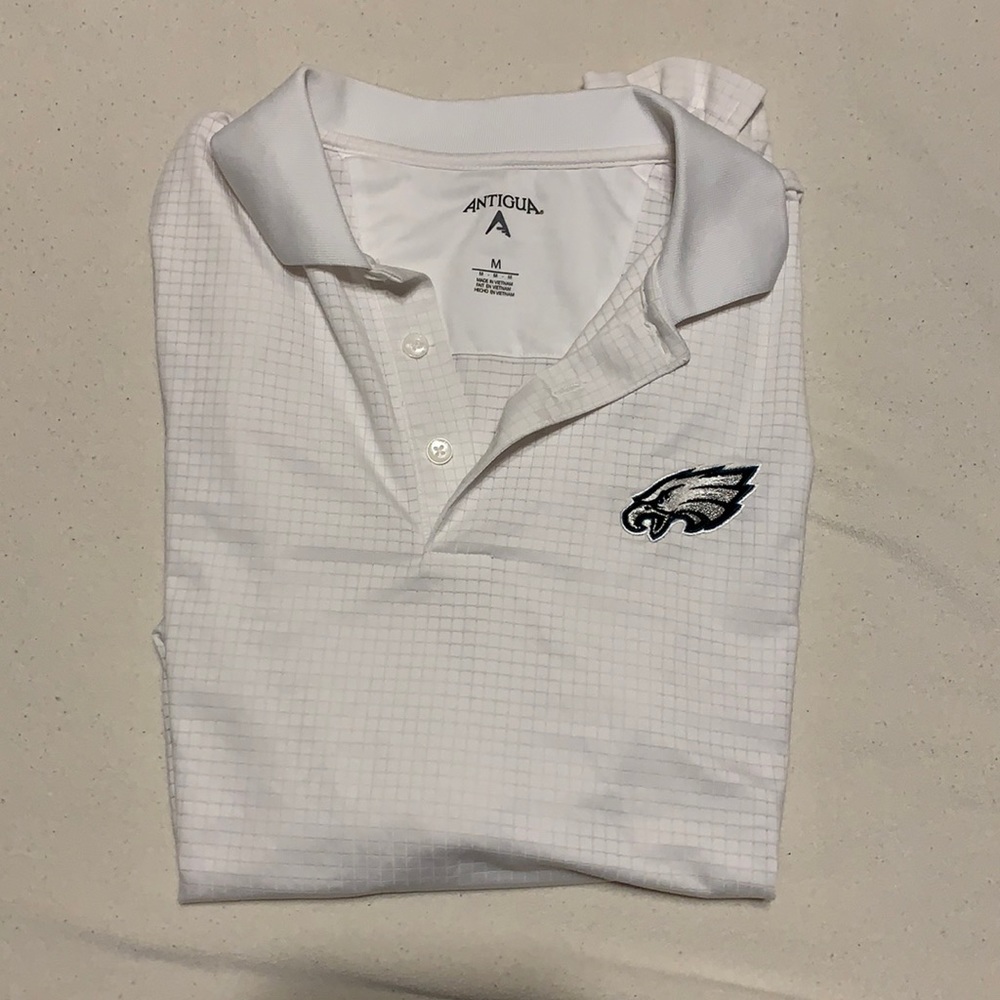 Adult Medium Eagles golf shirt